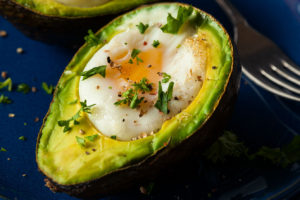 Leia mais sobre o artigo Receitas com ovos: 3 opções para o almoço